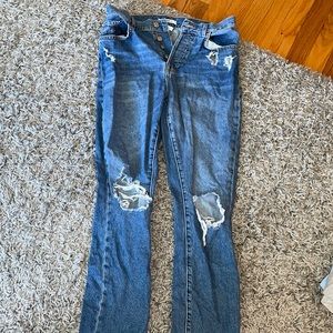 forever 21 ripped boyfriend jeans